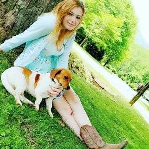 Meet your Posher, Haley